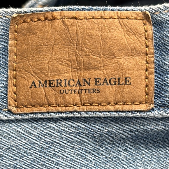American Eagle Women’s Distressed Button-fly Straight Leg Jeans 14Long - Picture 5 of 13